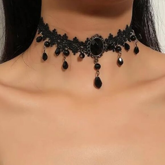 Black Lace Gothic Choker Necklace – Vampire Costume Jewelry - Picture 3 of 7